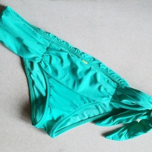 NWOT Bikini Bottoms